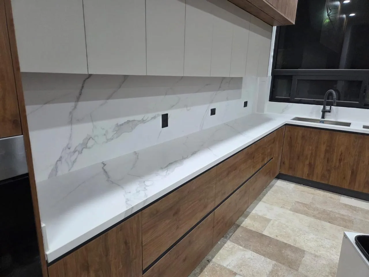 Cocina elegante en Griego White en Playa del Carmen