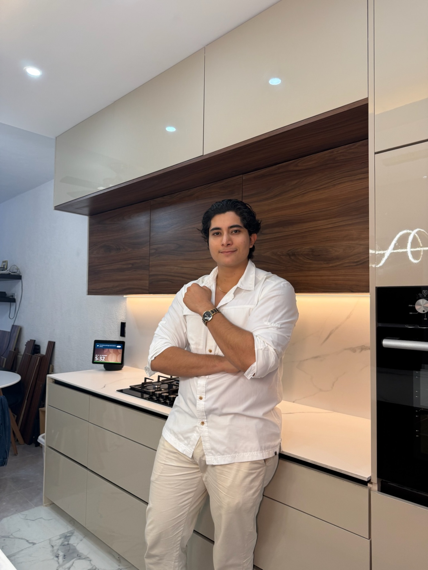 Resultado final de la cocina premium en Griego White
